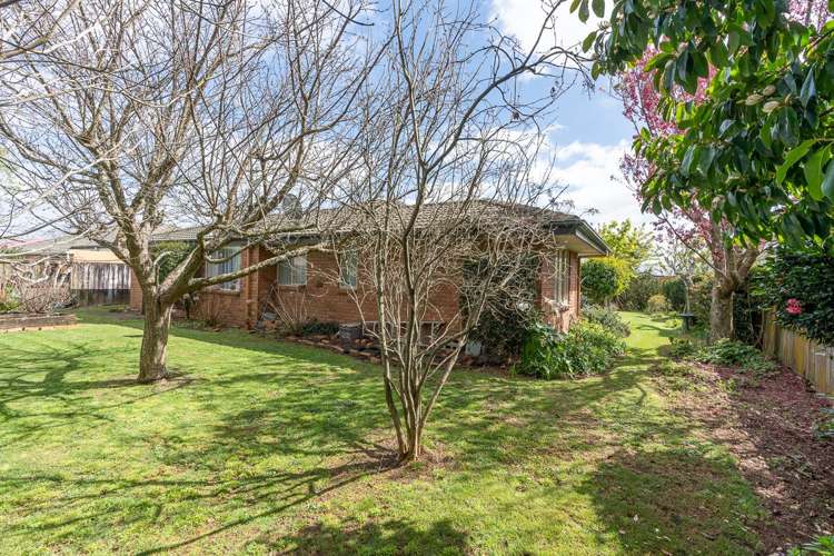 28 Newfield Drive Fairview Downs_15