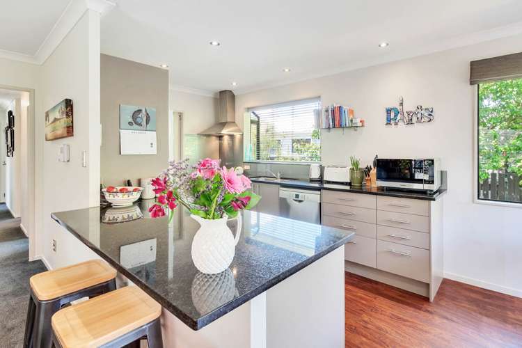 3 Sunningdale Street Wattle Downs_10