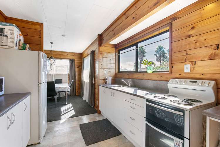 139 Finlayson Avenue Clendon Park_7