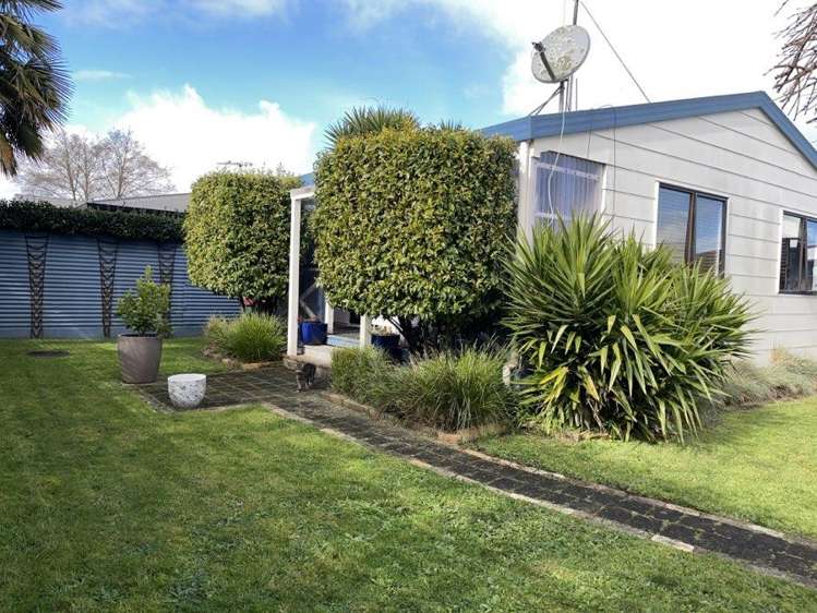 19A Campbell Street 1067_15