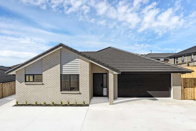 BRAND NEW 5 BEDROOM HOME (3+2 Setup)