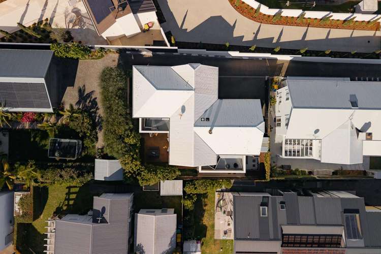 215B Oceanbeach Road Mount Maunganui_24