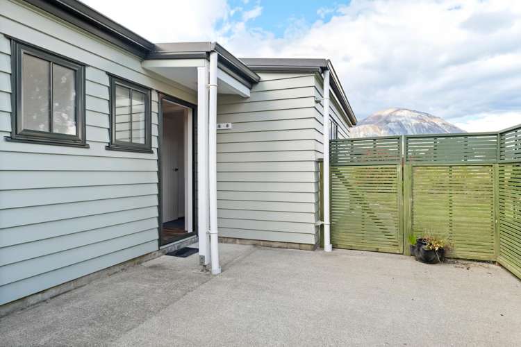 3 Dobson Lane Lake Ohau_16