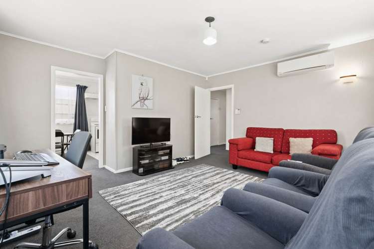 1/50 Halsey Road Manurewa_5