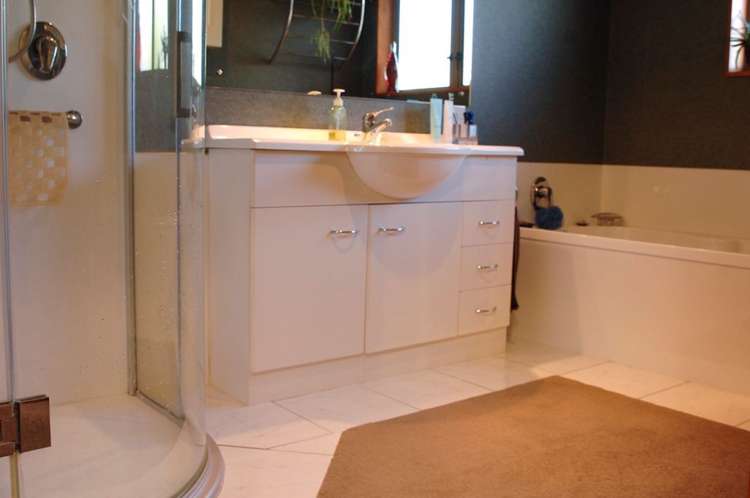 12 Craig Street Waikiwi_9