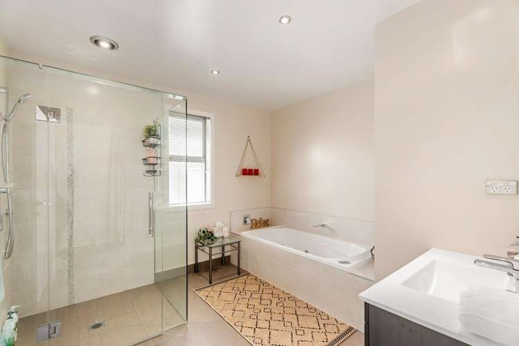 12 Ethereal Crescent Cromwell_22