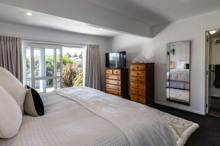 4 Tongariro Place Waimarino_11
