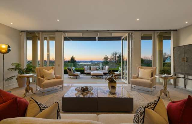 Grand-scale privacy on Remuera’s northern slopes
