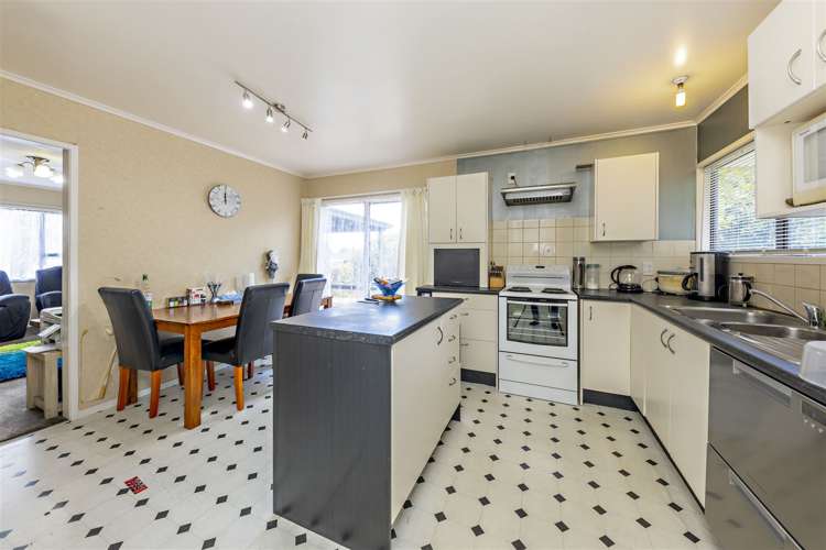 2 Fairdale Avenue Red Hill_7