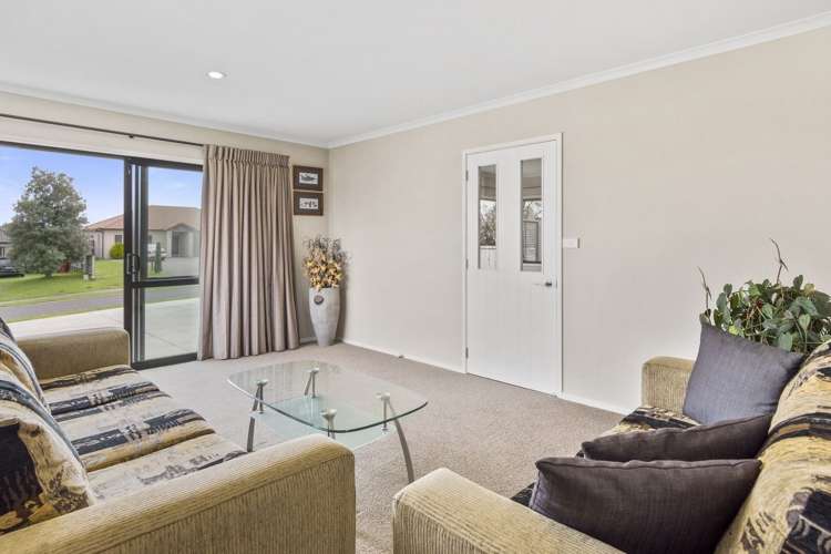 6 Bellbird Rise Pyes Pa_6