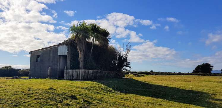 15 Nyhon Place Haast_12