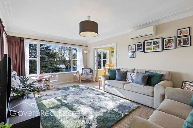 16 Dolbear Street Titirangi_2