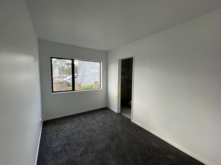 53C Evans Road Glen Eden_13