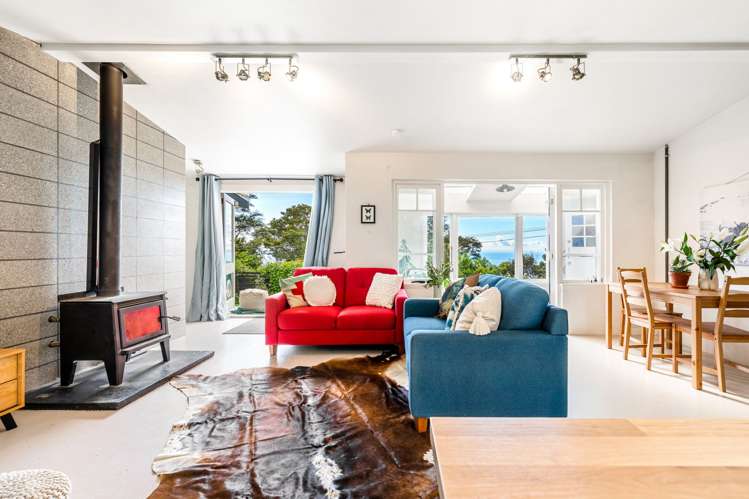 29 Kauri Point Road Laingholm_20