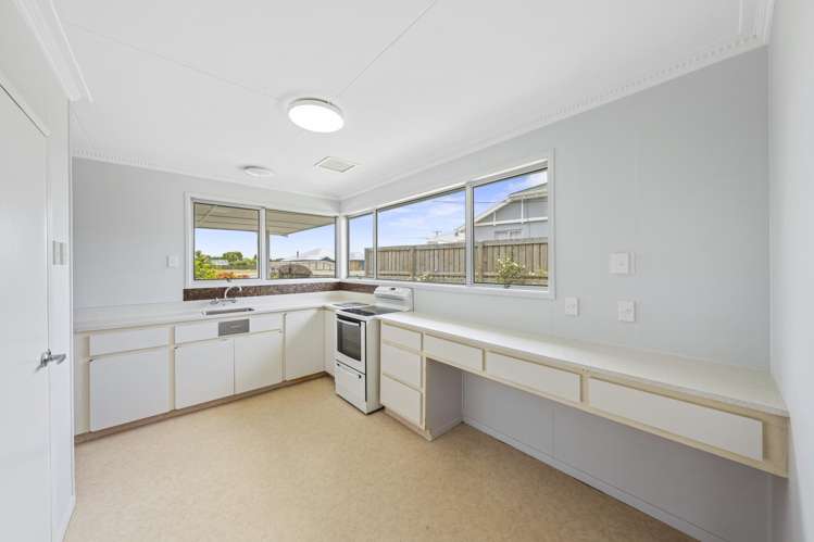 2 Argyle Street Weston_5