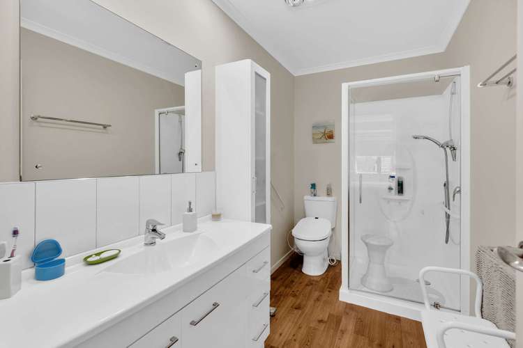 2/36 Caversham Road Springvale_18