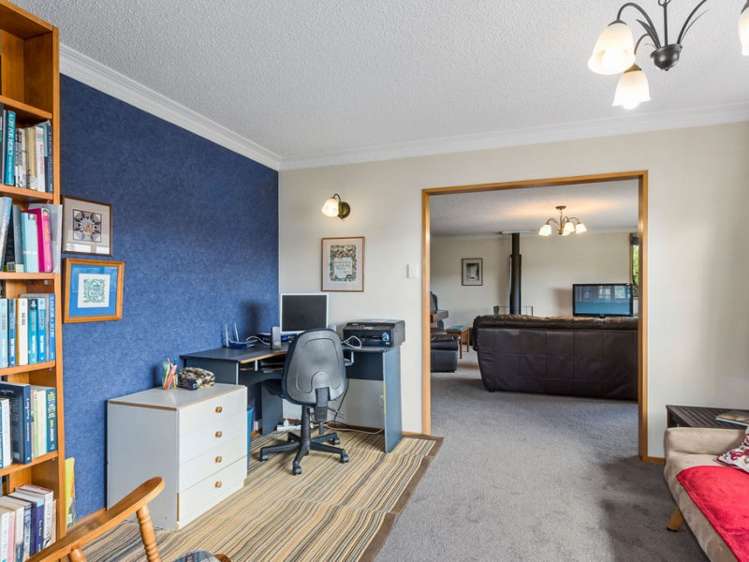 39 Mckerrow Street Shiel Hill_21