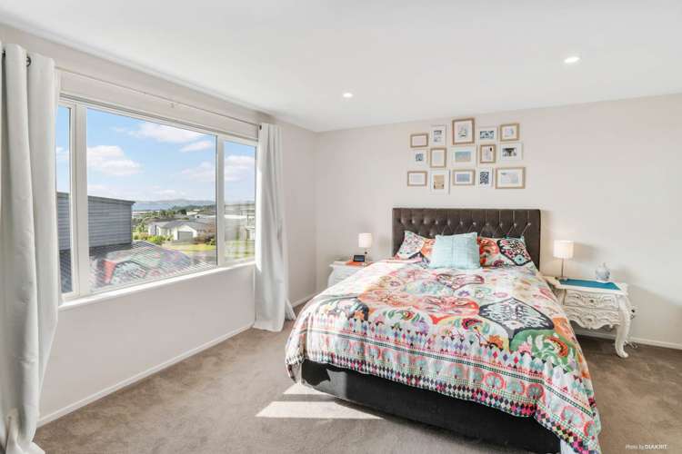 13 Thistle Close Beachlands_11