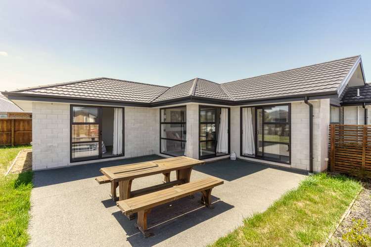 7 Winterbrook Street Rolleston_12