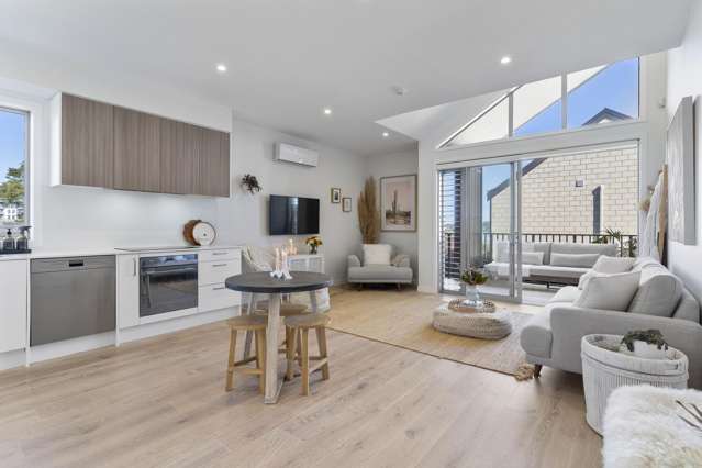 2/28 Nevill Road Hobsonville_3