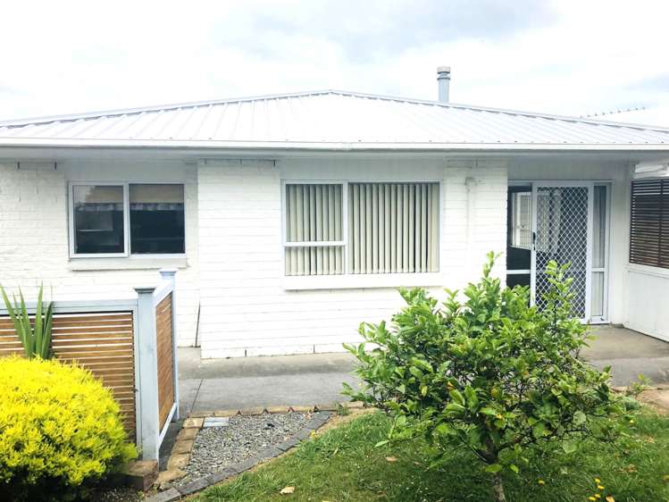 10A Churchill Terrace_0