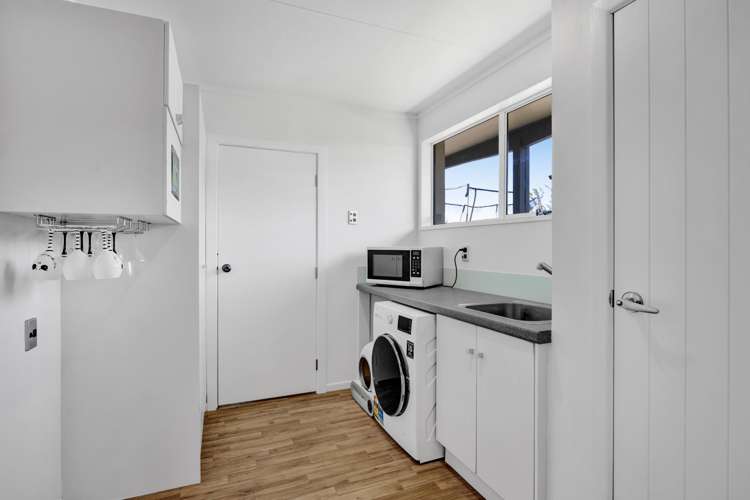 164 Tukapa Street Westown_18