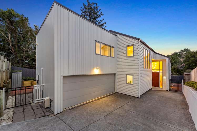 10b Rutherford Terrace Meadowbank_16