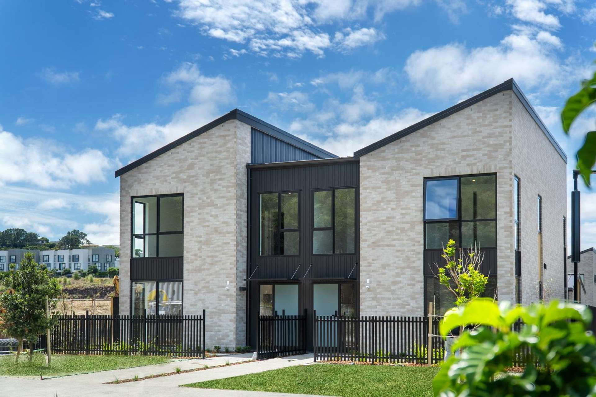 40 Grahame Breed Drive Three Kings_0