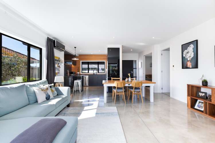 21 Teatree Close Huntington_5