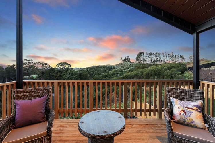 25 Aquamarine Avenue Wainui_6