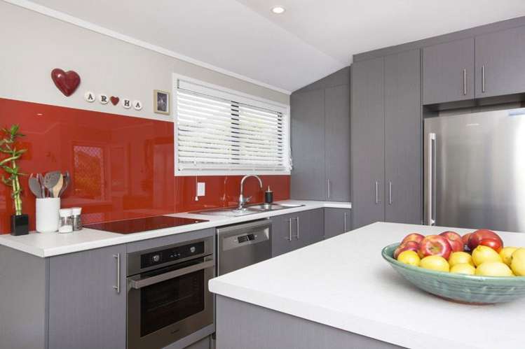4 Marco Place Highland Park_10