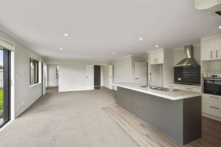 5 Awanui Avenue_4