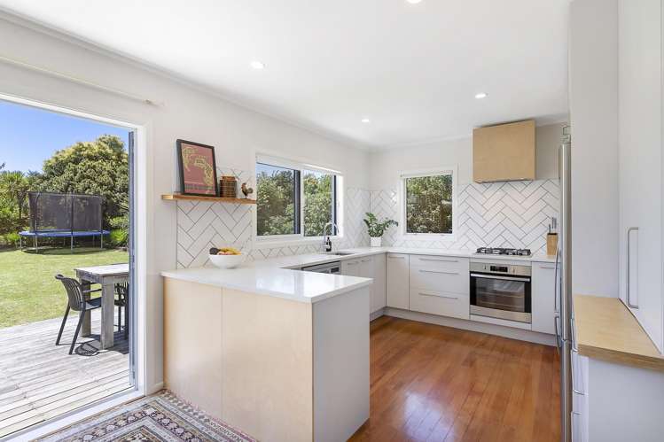 1 Mackwood Place Birkdale_5