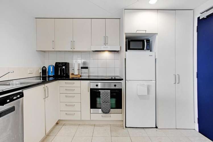 9-17 Byron Avenue Takapuna_24