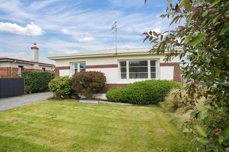 9 Avenal Street Avenal_19