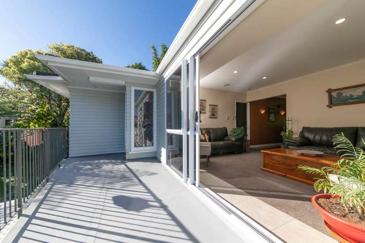 36 Atkinson Road Titirangi_2