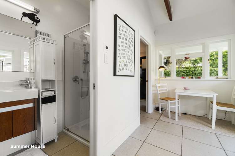 19 Golf Road Epsom_25