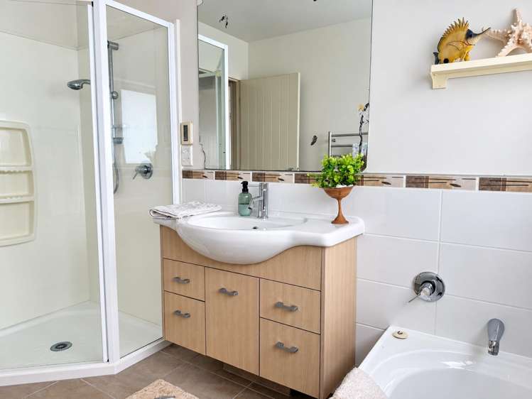 25C Hall Street Pukekohe_13