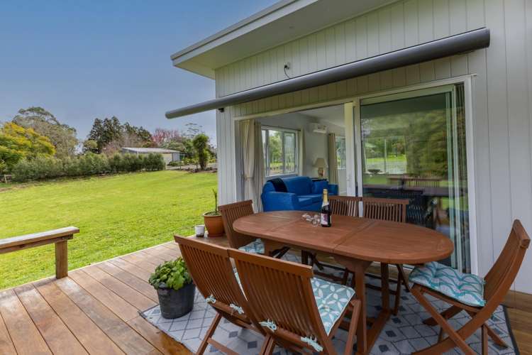 76 Riddell Road_1