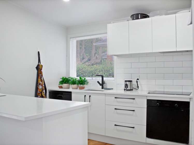  89 Hill Road Hillpark_8