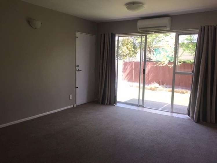 2/24 Hayton Road Wigram_6