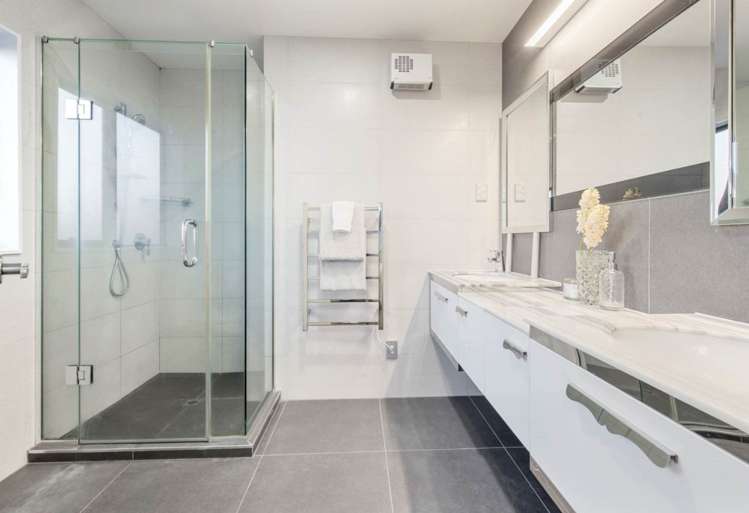 23 Beltany Drive Flat Bush_21