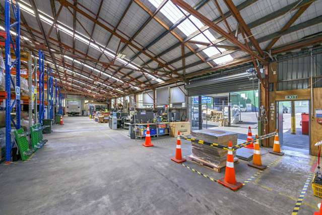 Tenancy 1 & 3 | 956 Great South Road Penrose_4