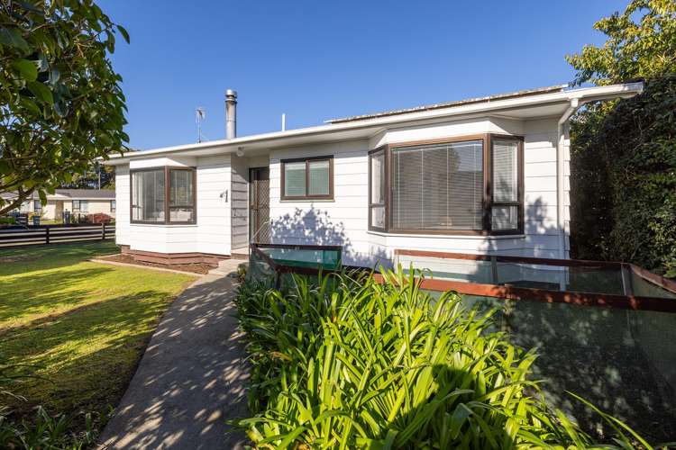 8 Deller Drive Carterton_15