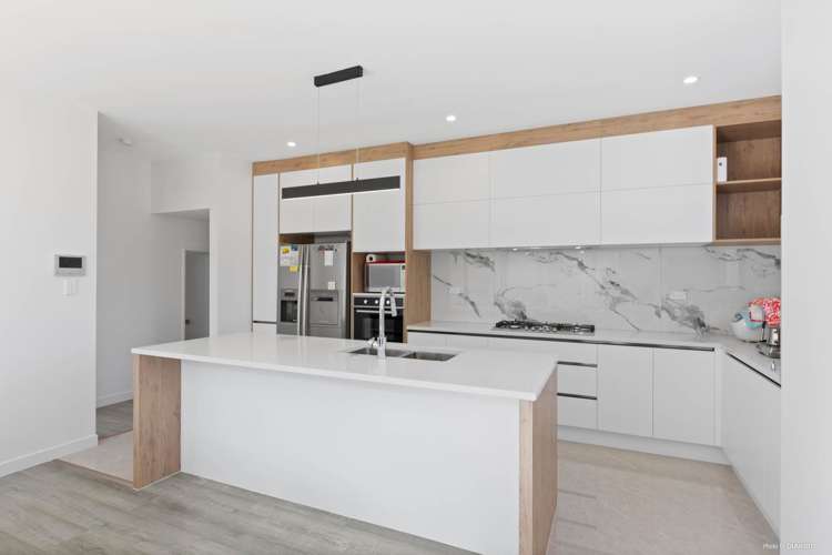 135 Tiriwa Drive Massey_6