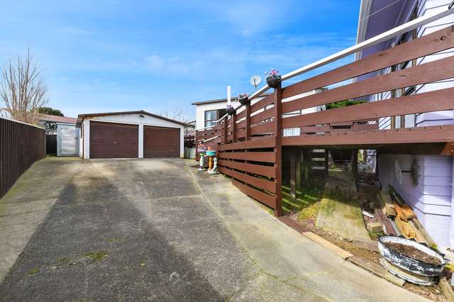 66 Kokiri Crescent Waitangirua_2