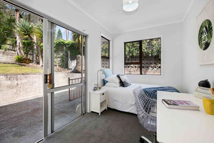 1099 Whangaparaoa Road Tindalls Beach_17