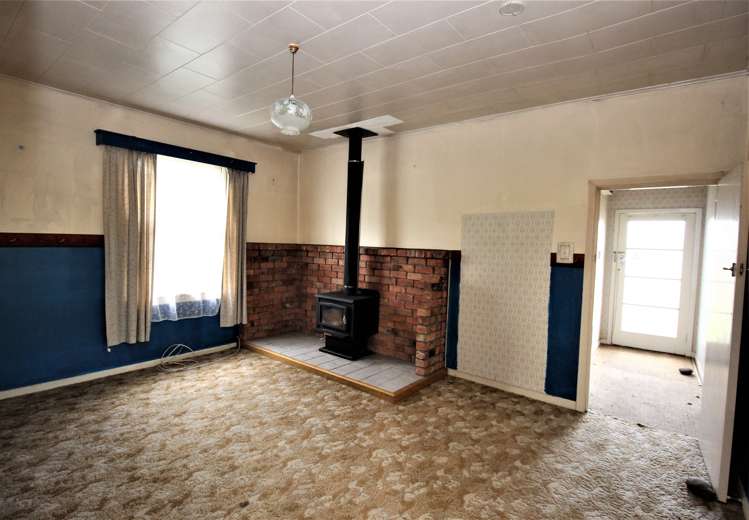 12 Ngapapa Street Urenui_3