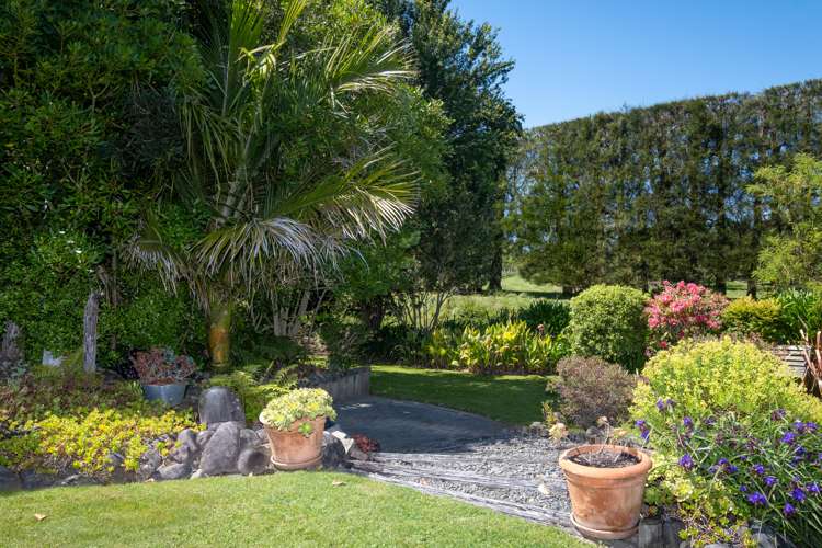 12 Deakin Place Clive_19