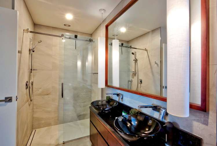 61 Middleton Road Queenstown Hill_14